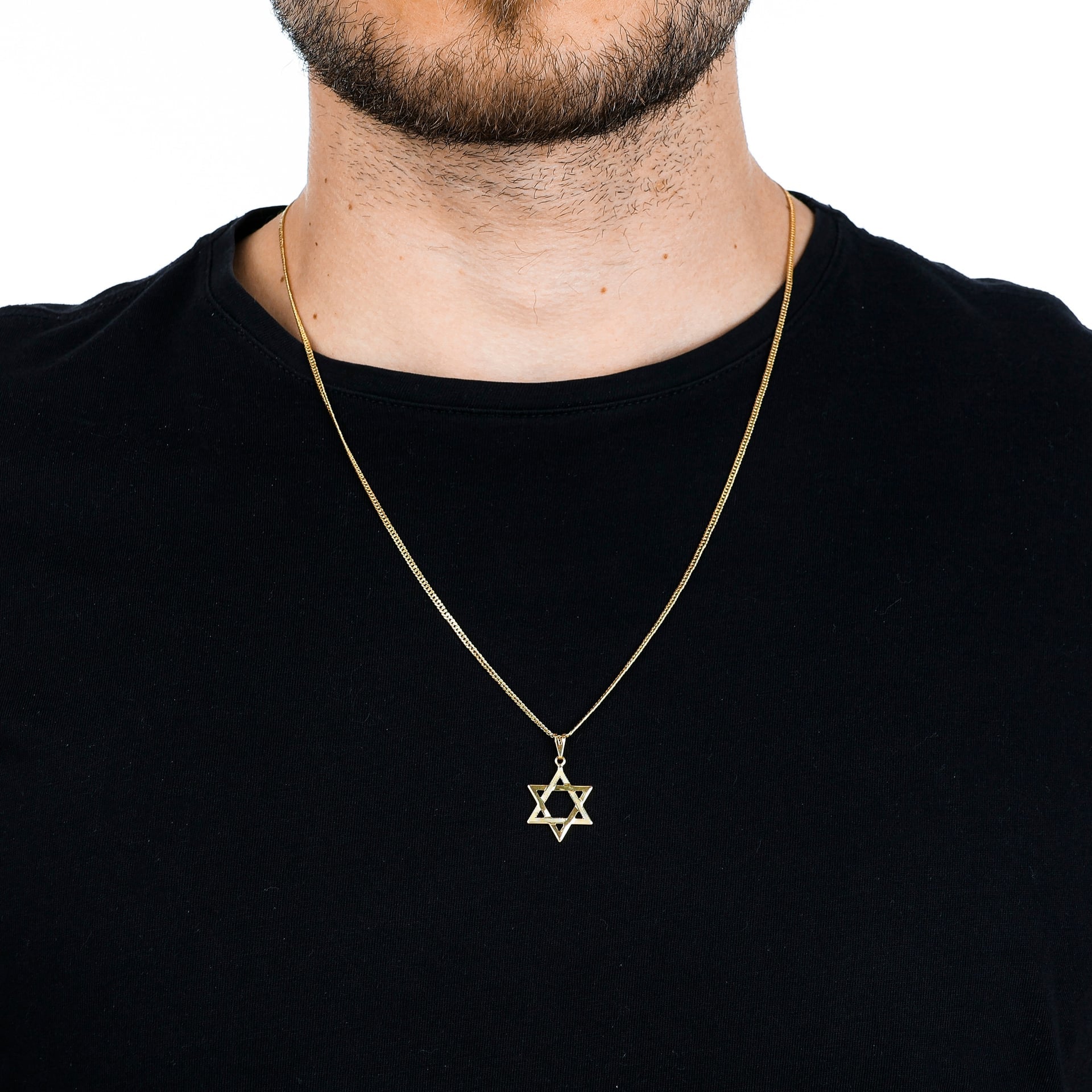 Colar de Aço Dourado Estrela de Davi