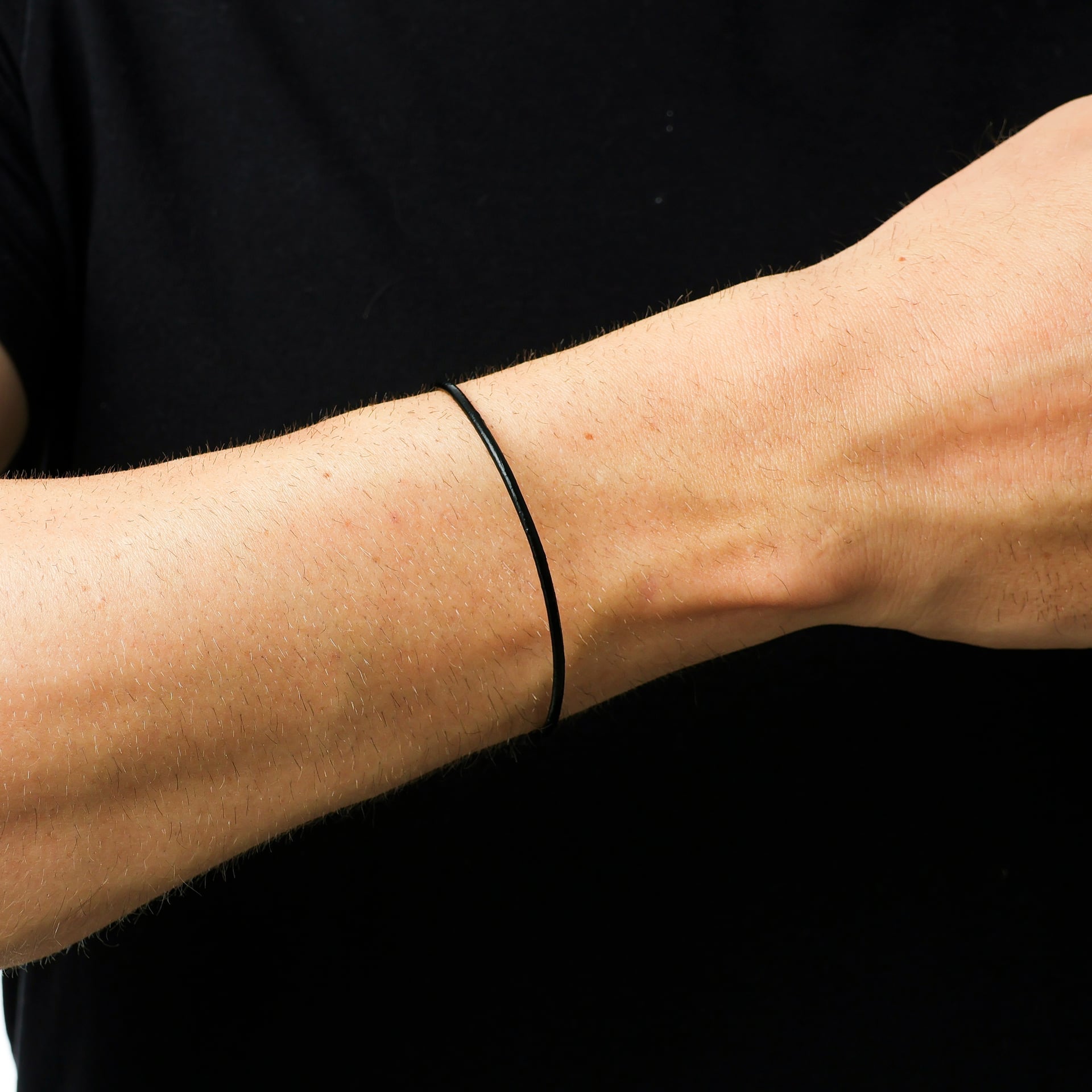 Pulseira Silicone Preto com Fecho de Aço